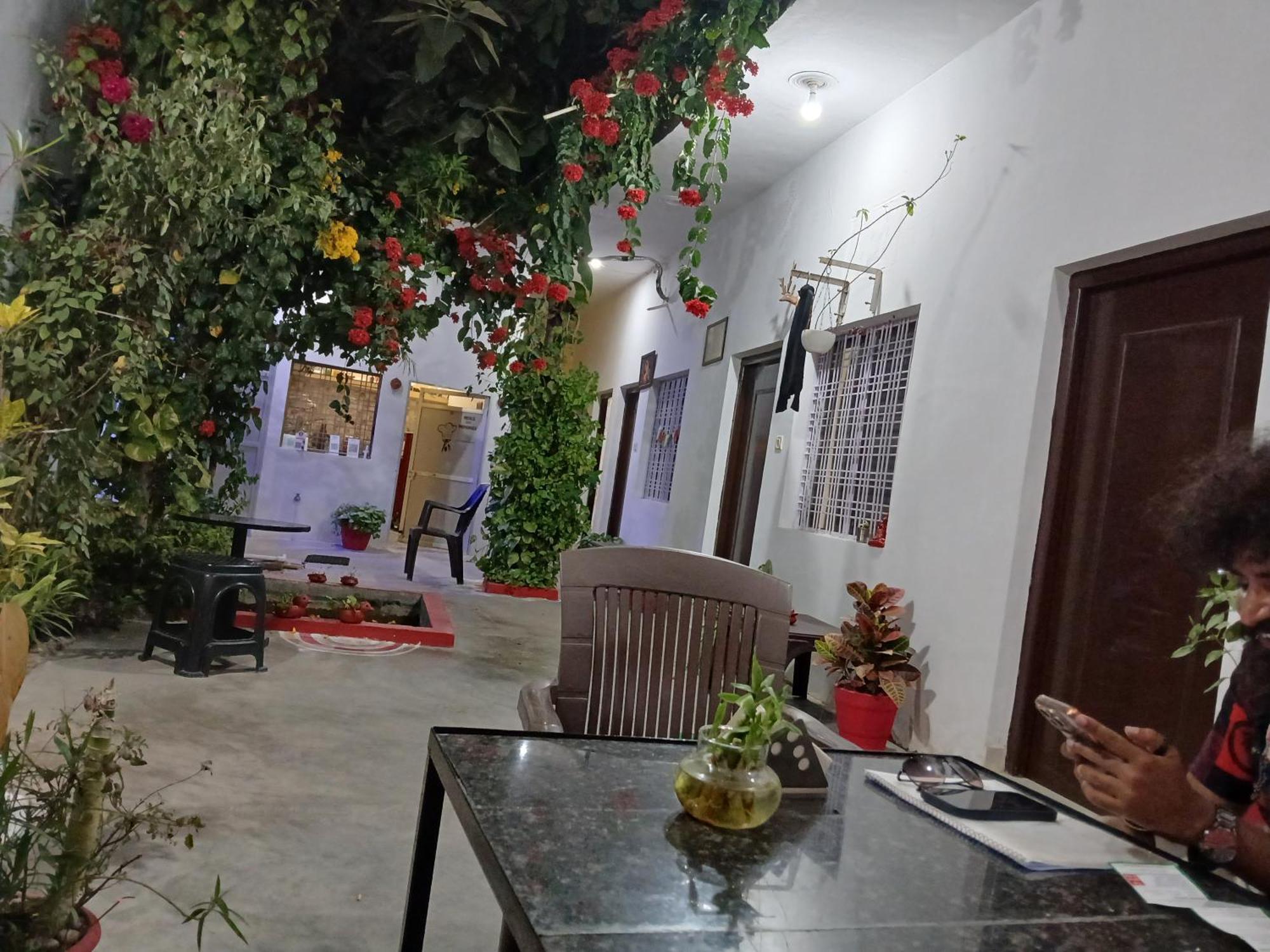 The Highvill Home Stay Khajurāho Exterior foto